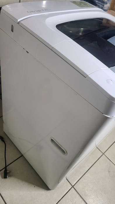8.2kg LG turbo drum top loader washing machine