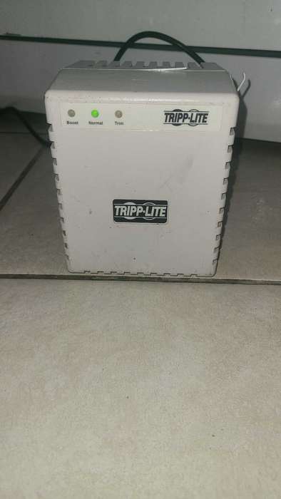 Tripp Lite LR604 power regulator