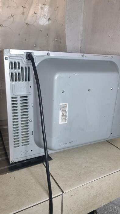 LG solardom microwave oven