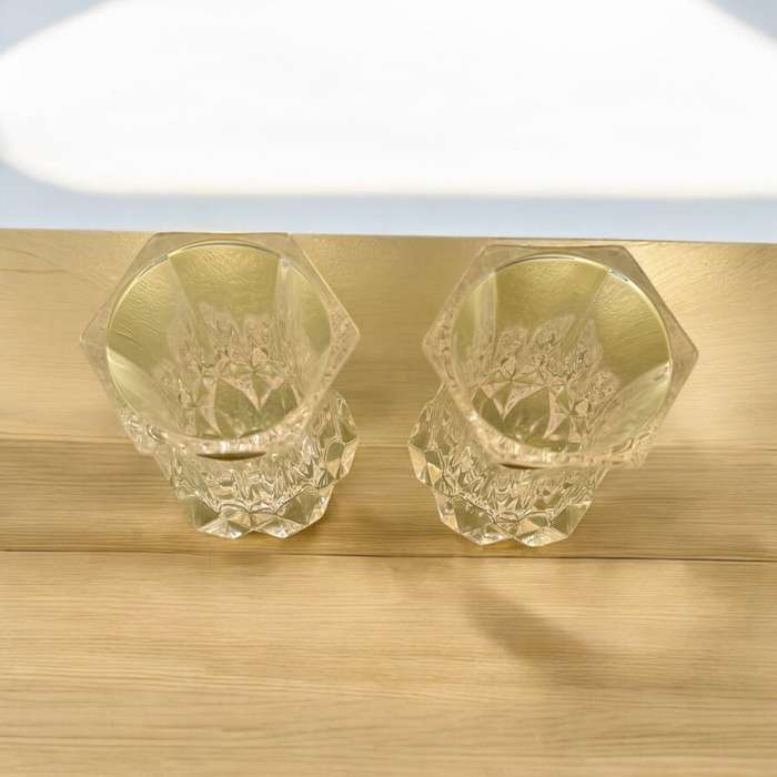 Crystal posy glasses