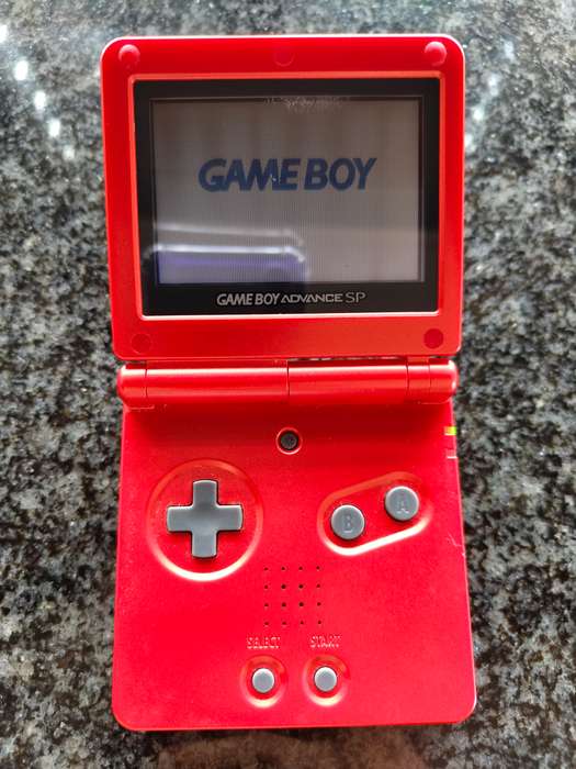 Nintendo Game Boy Advance SP