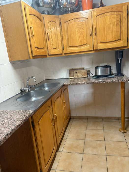 Oak Kitchen Cupboard Set with Granite Tops, Hob & Sink  Excellent Condition