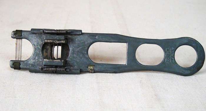 Vintage Iron Beano Beans Stringer / Slicer