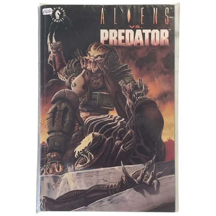 1991 Alien Vs. Predator Softcover