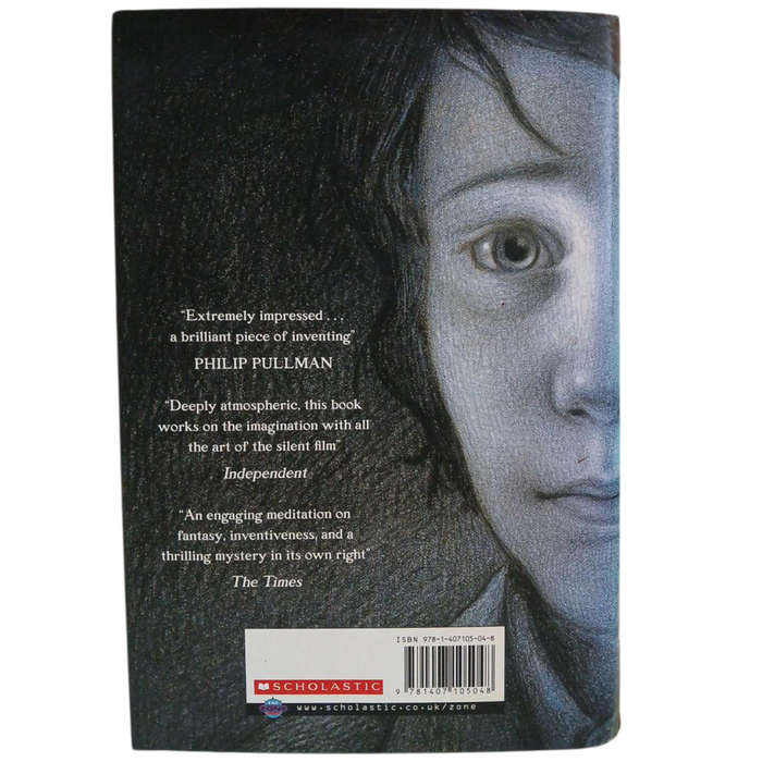 2007 The Invention of Hugo Cabret By Brian Selznick Hardcover w/Dustjacket