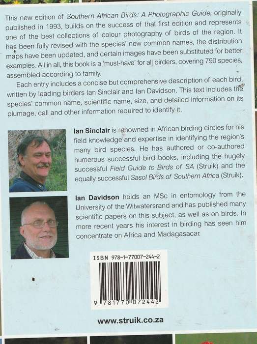 SASOL SOUTHERN AFRICAN BIRDS: A PHOTOGRAPHIC GUIDE by Ian Sinclair & Ian Davidson