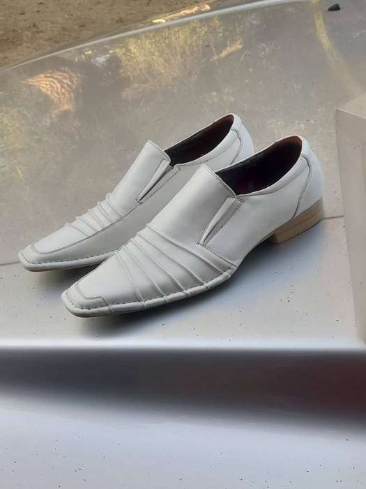SHOES 7