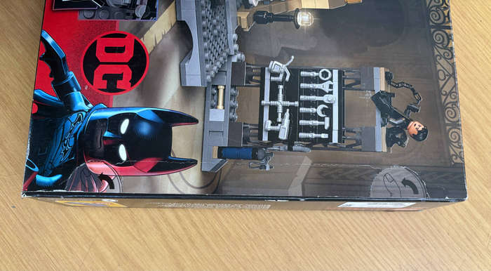 LEGO The Batman Batcave: The Riddler Face-off (Unopened)