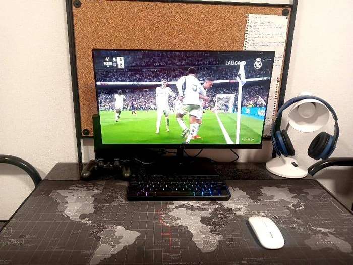 JVC 24 inch monitor