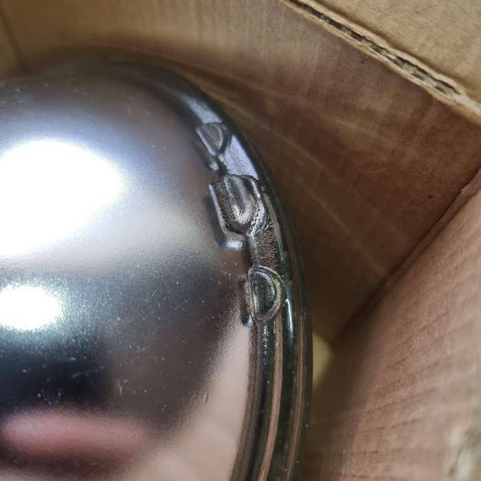 Swimming pool light