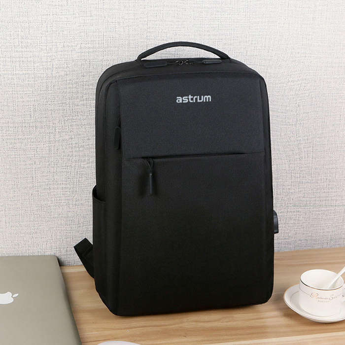 LB200 15 Oxford Laptop Backpack with USB
