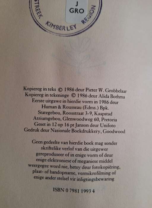 Doer in Dierlandy Pieter W grobbelaar First and rare edition 1986. Afrikaans Text.