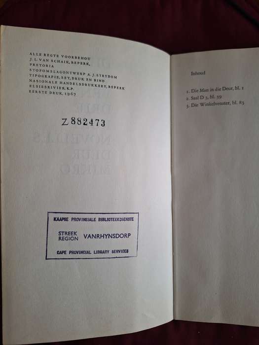 Die Winkel-Venster deur Mikro First Edition 1967- rare- Afrikaans text.