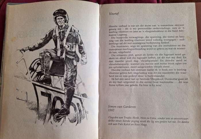 LEERLING-VLIEENIER Christ de Lange/ Simon von Garderen 1st edition 1982. Afrikaans (Aviation)
