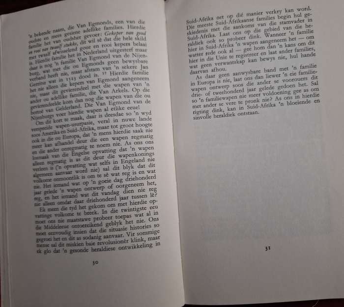 C PAMA-Heraldiek in Suid-Afrika-1956 first edition. Afrikaans Text.