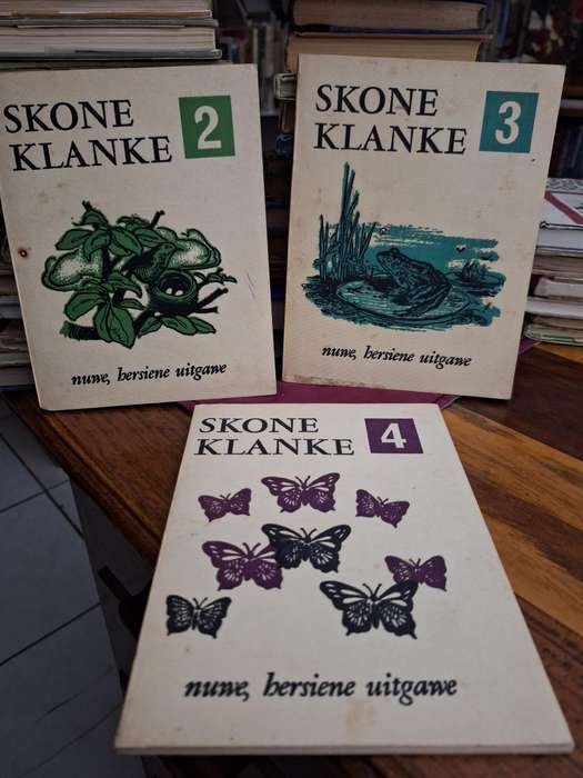 SKONE KLANKE 2,3,4, nuwe, hersiene uitgawe. Elizabeth H.W. De Ruiter. 1964. Education. Rare. 3books