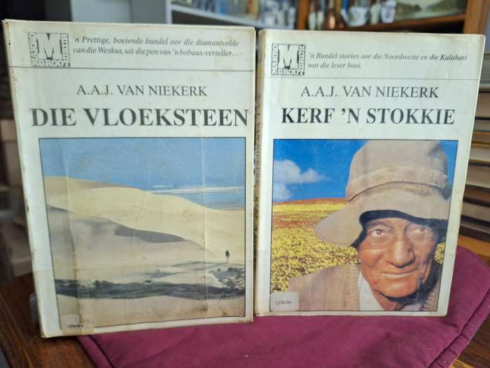 A.A.J. van Niekerk x 2 Grootdruk boeke / DIE VLOEKSTEEN & KERF 'n STOKKIE - 1994