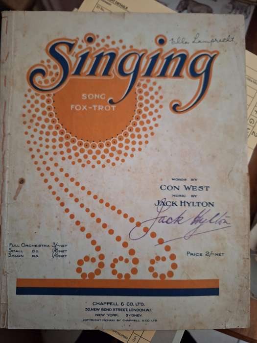 SHEET MUSIC - SINGING music by Jack Hylton. pp8