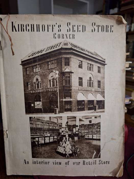 KIRCHOFF'S SEED STORE CORNER/An interior view of our Retail Store. 1947-48 uitgawe. Trade.