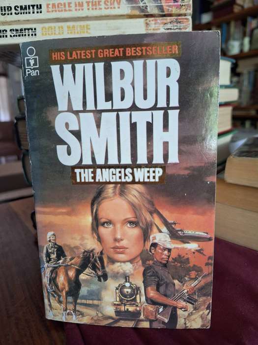 WILBUR SMITH - Ensemble of 6 paperbacks.