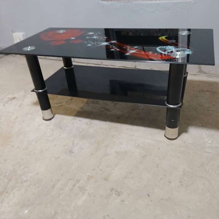 Coffee Table (tempered glass)