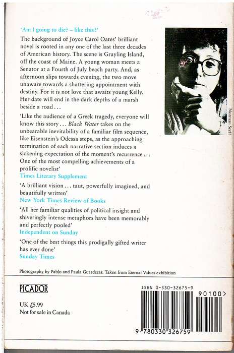 Black Water - Joyce Carol Oates