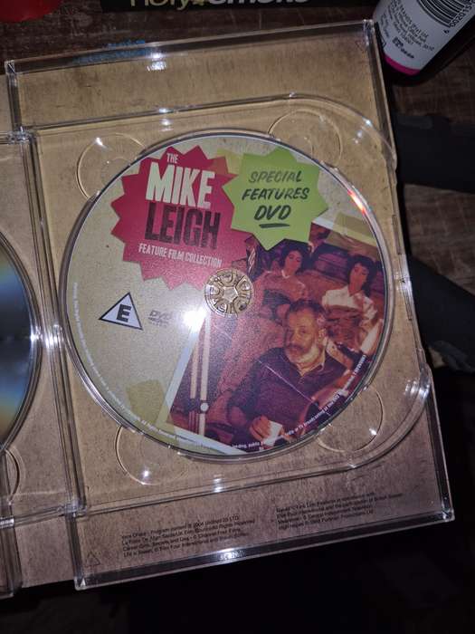 The Mike Leigh Feature Film Collection 11 DVD Box set