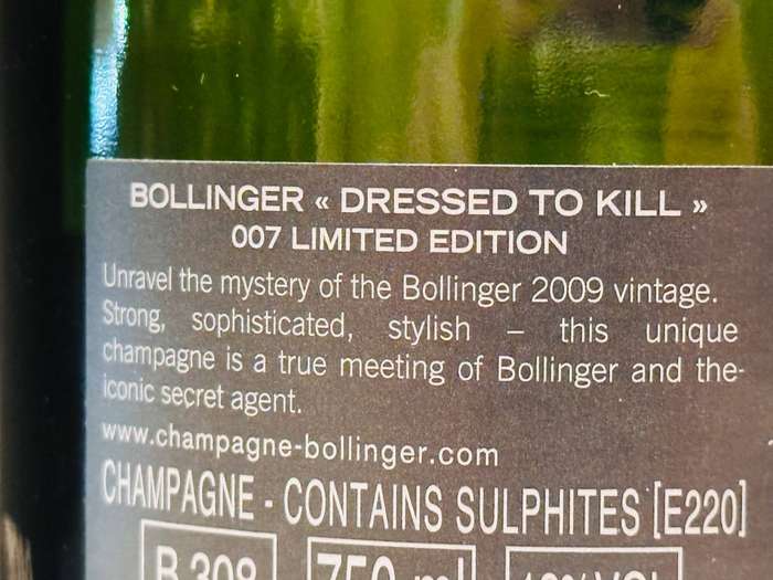 Bollinger Vintage 2009 Limited 007 Edition in Exclusive Cooler Display Case