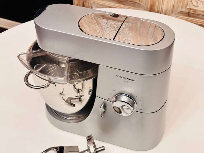 Kenwood Chef Major 1200W Professional Large Stand Mixer with Attachments
