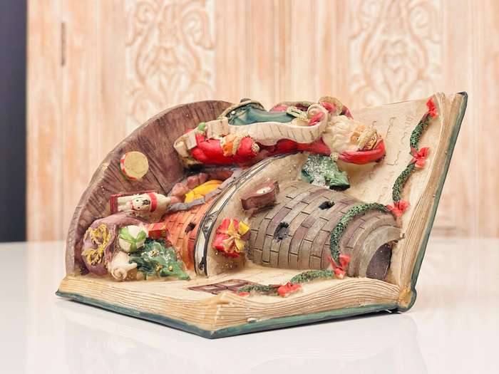 Vintage United Design Signature Christmas Display Book with Light up Fireplace