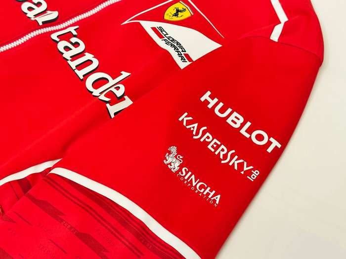 Official Scuderia Ferrari F1 Team Soft shell Jacket