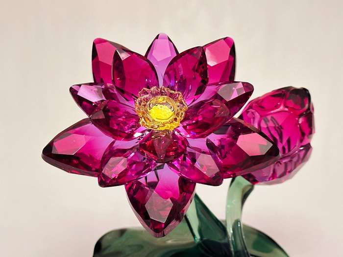Swarovski Lotus Flower Exclusive Large Collectable