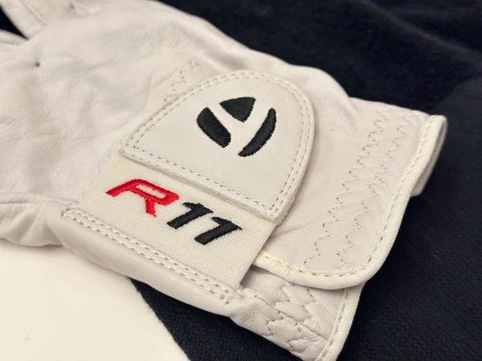 TaylorMade R11 Golf Glove / Gary Player towel & Golf Selection