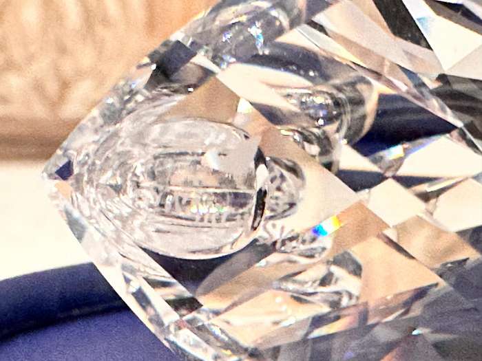 SWAROVSKI Exquisite Large Iconic Collectable in Original box