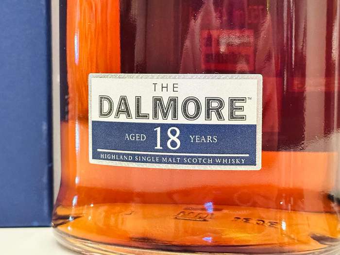 Dalmore 18 Year Old Signature Single Malt Scotch Whisky in Original Box