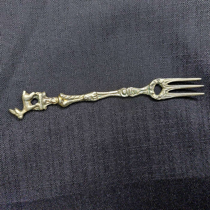 Vintage Italian Appetizer/Pastry Fork Set with matching knife.
