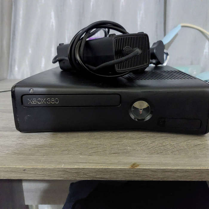 Xbox 360 S
