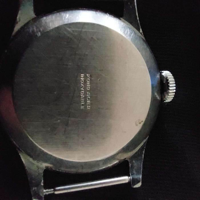 6 Vintage watches