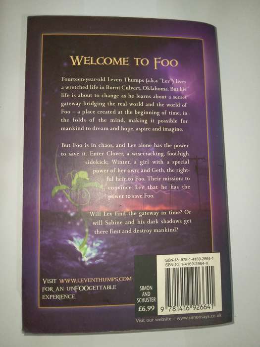 Leven Thumps and the gateway to foo - by Obert Skye -2005