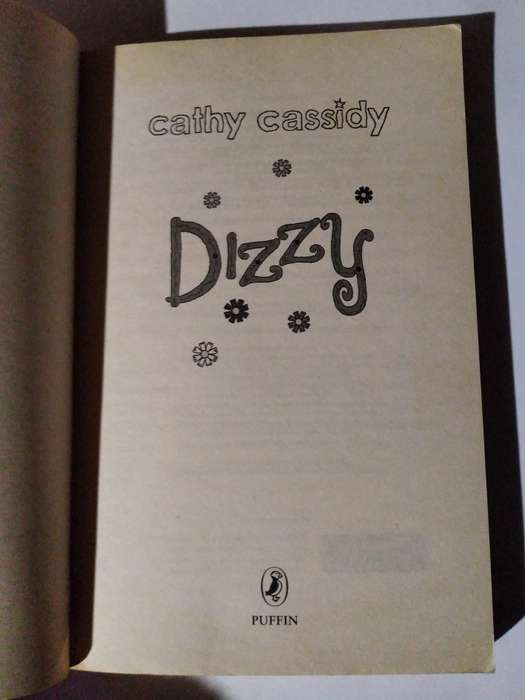 Dizzy by Cathy Cassidy -2004