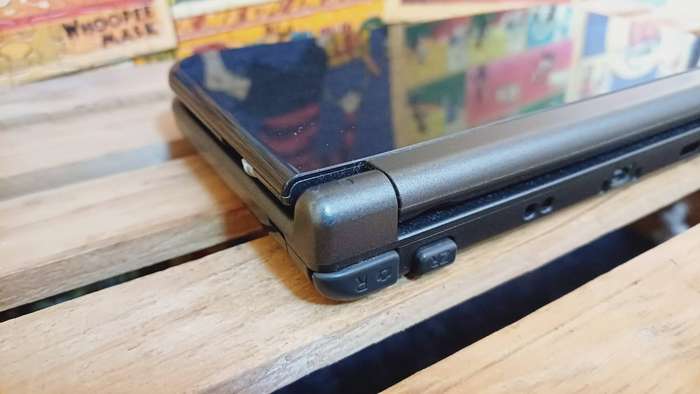 "New" Nintendo 3DS XL Console + Games