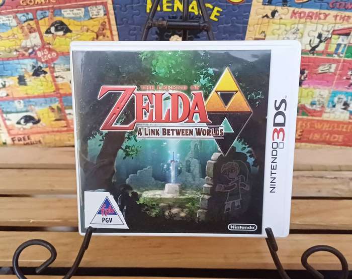 The Legend of Zelda A Link Between Worlds Nintendo (3DS)
