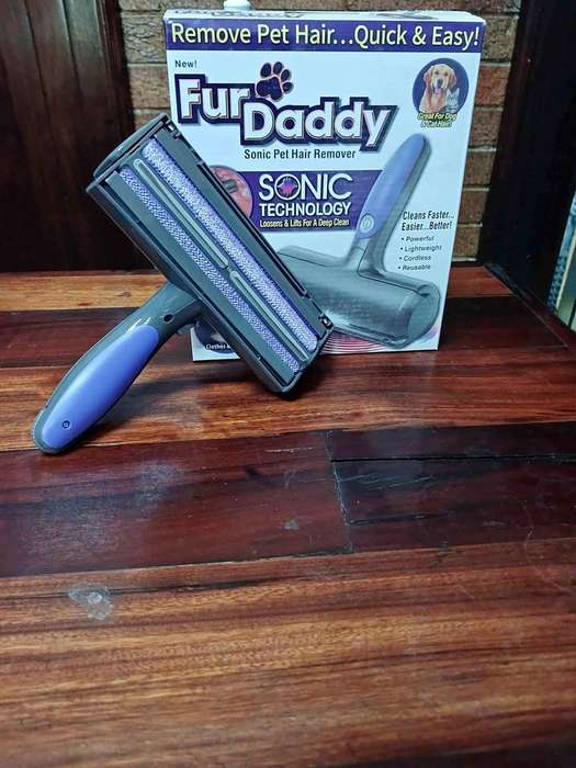 Pet hair remover