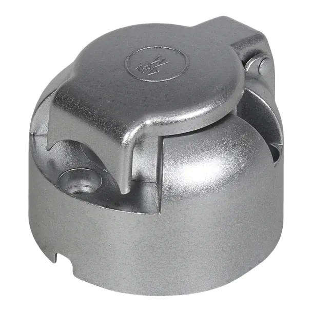 7-Pin Female Metal Trailer Plug  Heavy-Duty 69mm Connector