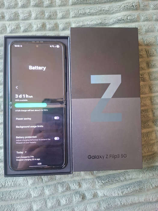 Samsung galaxy flip3 5g 256gb