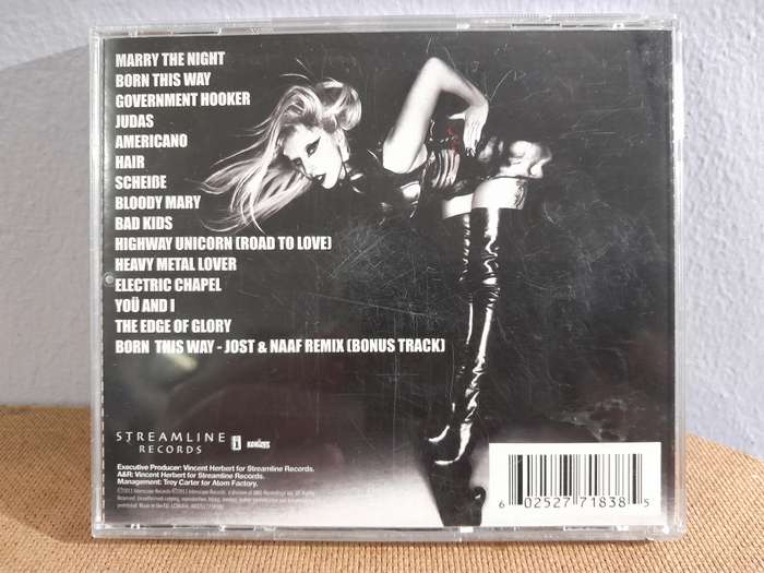 Lady GaGa - Born This Way (CD)