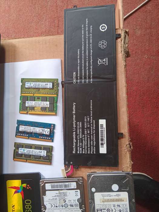 LAPTOP & Bulk lot of LAPTOP Parts