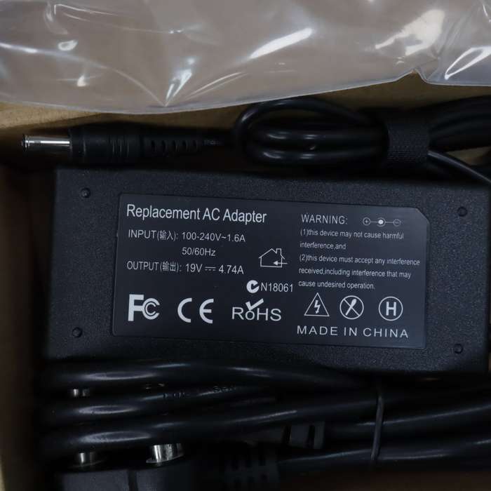 Laptop Charger - Pin Size 5.5x3.0mm - 19V 4.74A 90W