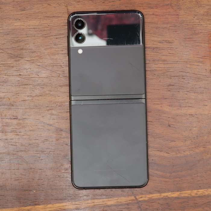 Samsung Galaxy Z Flip3 5G Smartphone - 256GB 8GB RAM