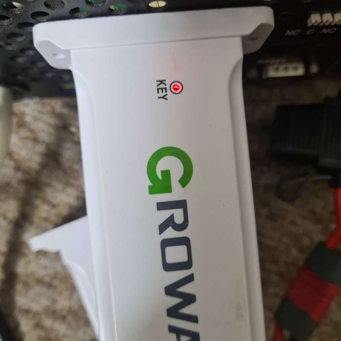 Growatt SPF 5000 ES Off-Grid Hybrid Solar Inverter - 48V 5KVA/ 5KW  - Battery - Wifi Dongle
